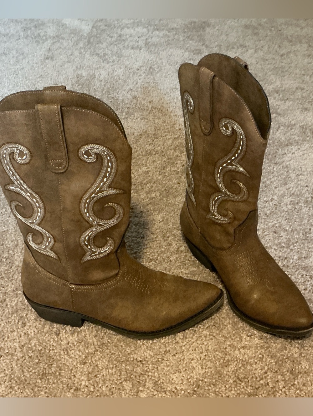 Brown Calf Length Cowgirl Boots, Women’s Size 9